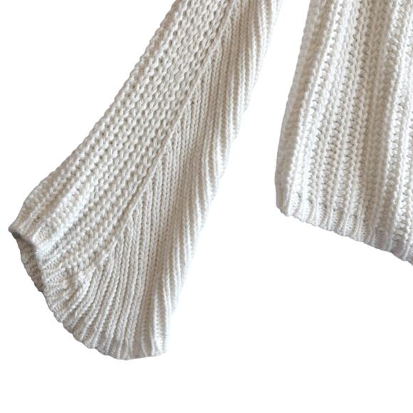 Lulu's White Chunky Knit Ribbed Neckline Comfy Sweater Size Medium - Picture 4 of 6
